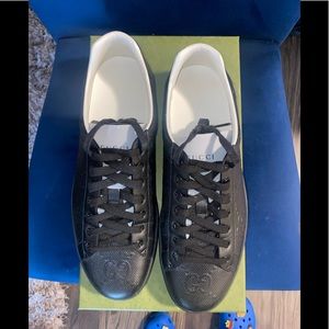 Gucci sneakers